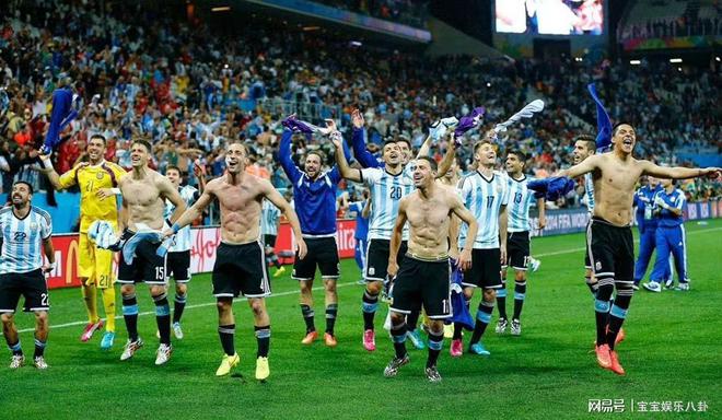 今晚世界杯四强预测，巴西点球负克罗地亚，荷兰常规时间胜阿根廷
